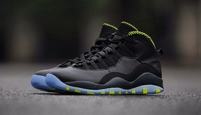 air-jordan-10-retro-venom-green