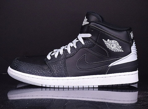 air-jordan-1-retro-86-pure-platinum-release-date-02