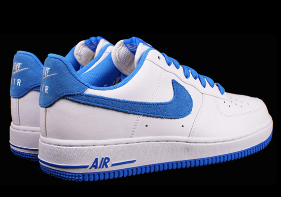 nike-air-force-1-low-white-photo-blue-01