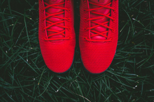 red-mamba-nike-kobe-9-high-krm-ext-release-date-changed-3