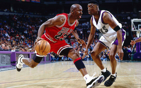 Michael Jordan drives baseline