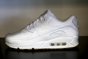 Nike Air Max 90 - 705012-111 - White:Gum Light Brown:White