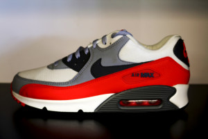 Nike Air Max 90 Essential - 537381-039 - Wolf Grey:Dark Grey:Chilling Red