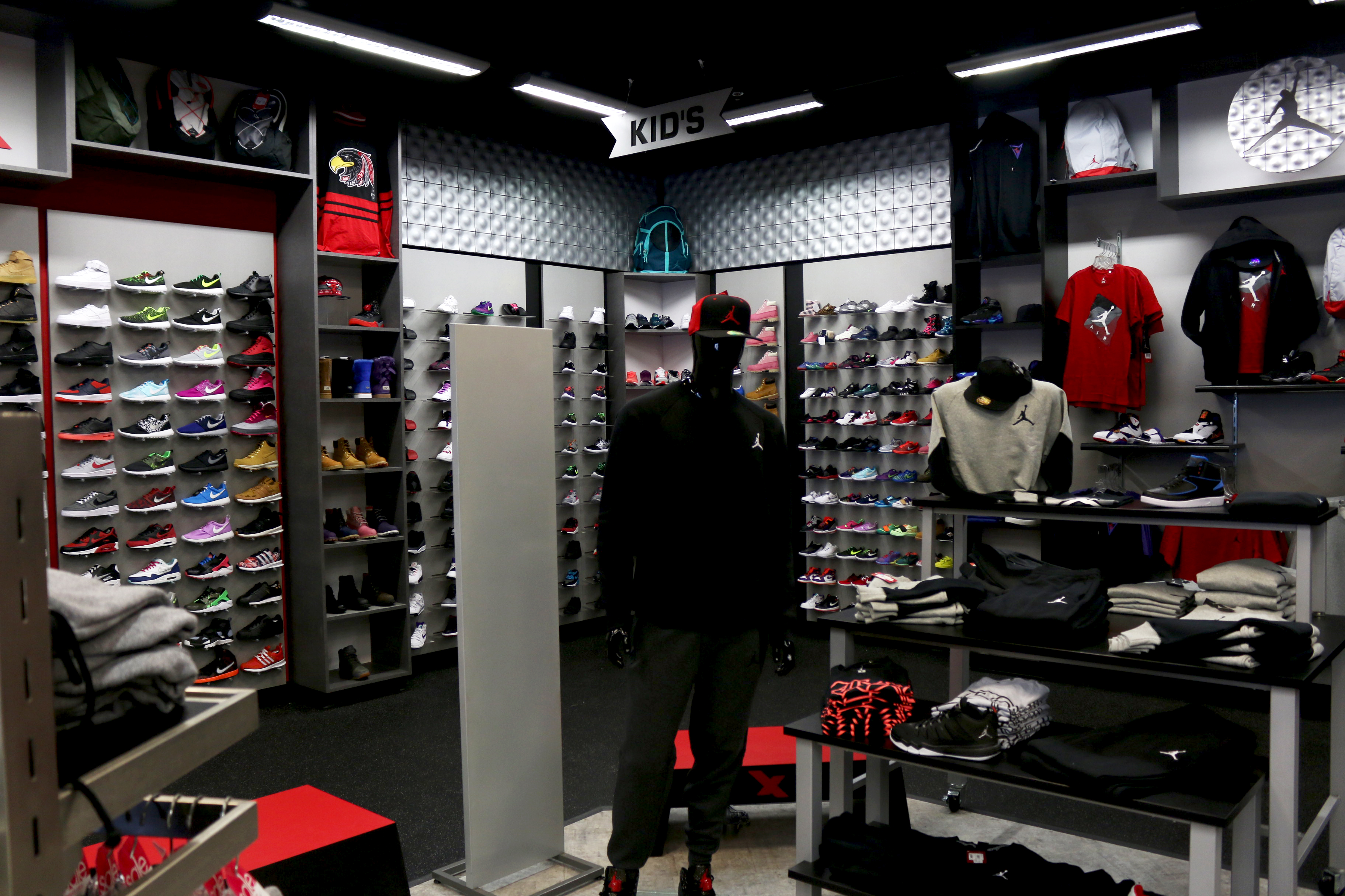Store 14 - V
