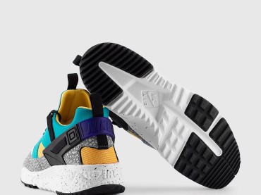 Release Reminder: Nike Men’s Air Huarache Utility Premium – White/Emerald Green/Resin