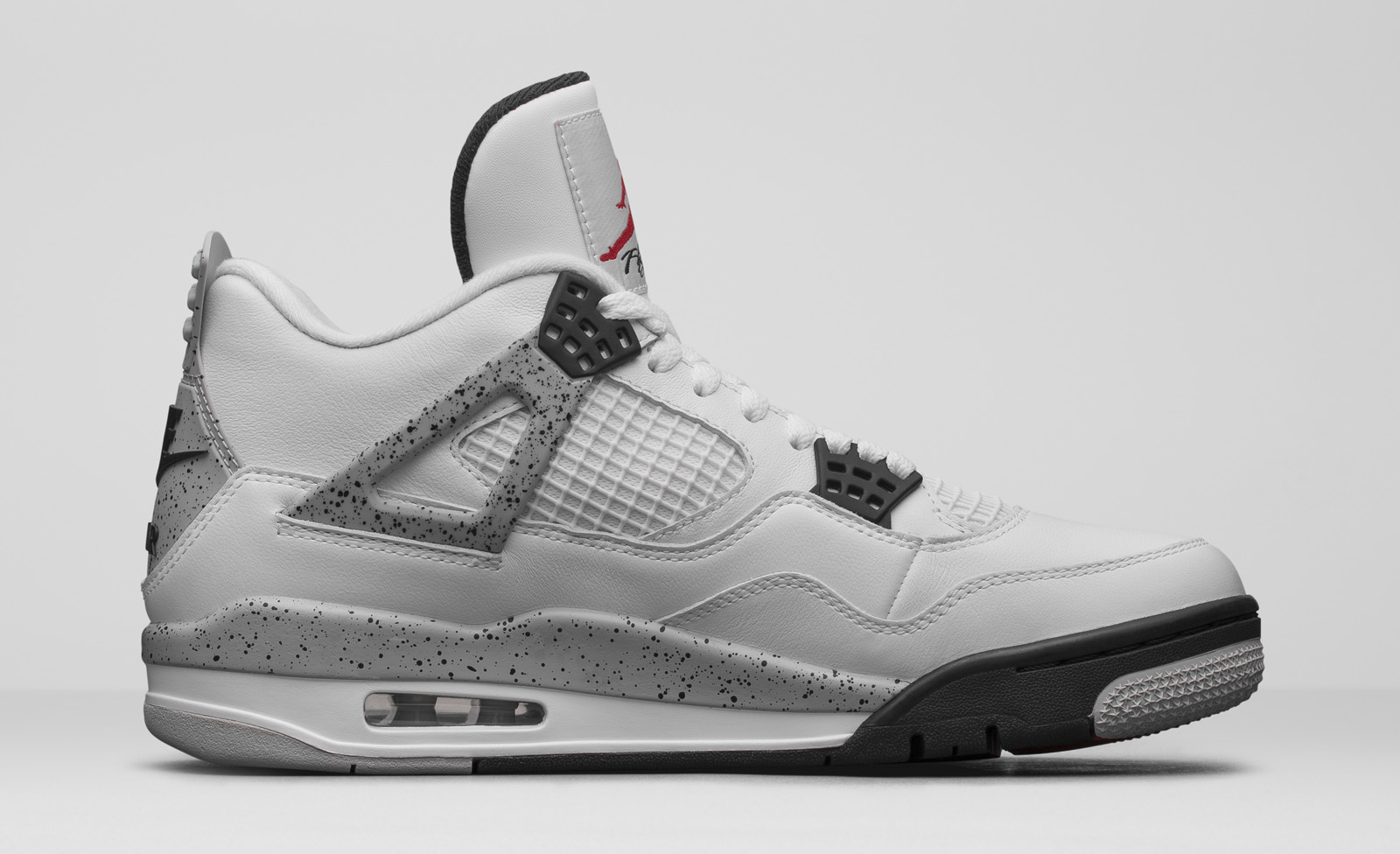 nike-air-jordan-4-cement-2016-03